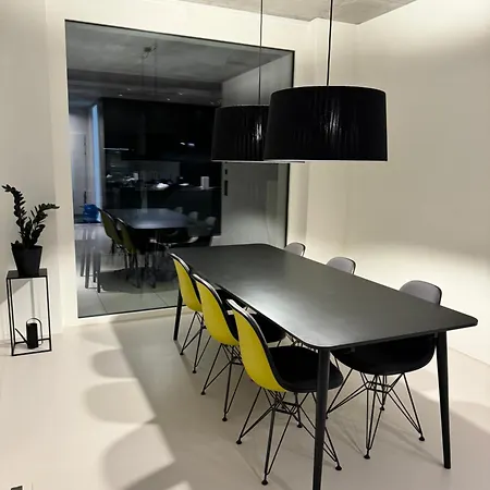 Design Flat Hidden Pearl Apartman *